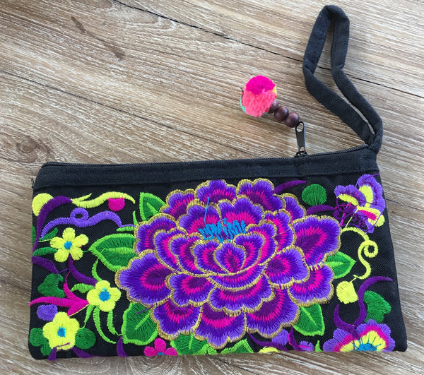 Flower Clutch Bags – A Fair Trade World